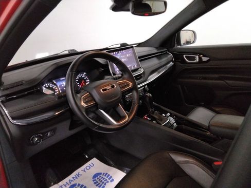 Used 2022 Jeep Compass Limited image 28