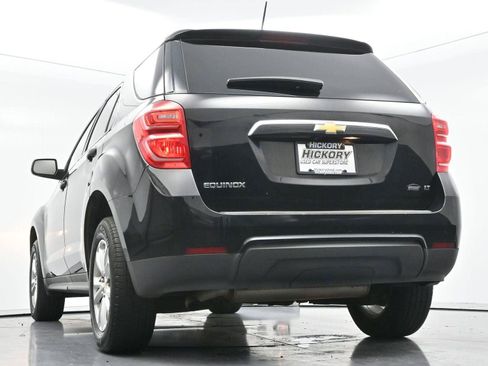 Used 2017 Chevrolet Equinox LT w/ Convenience Package FWD image 40