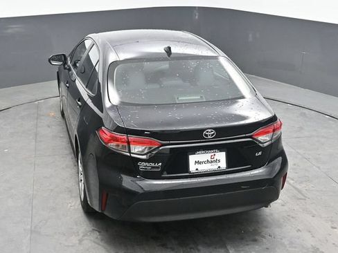 Used 2023 Toyota Corolla LE FWD image 20