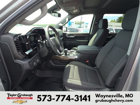 New 2026 Chevrolet Silverado 1500 RST w/ Z71 Off-Road Package AWD/4WD image 16