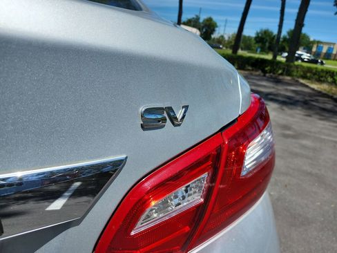Used 2016 Nissan Altima 2.5 SV FWD image 23