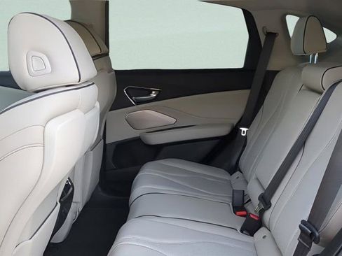 Certified 2026 Acura RDX SH-AWD w/ Advance Package image 10