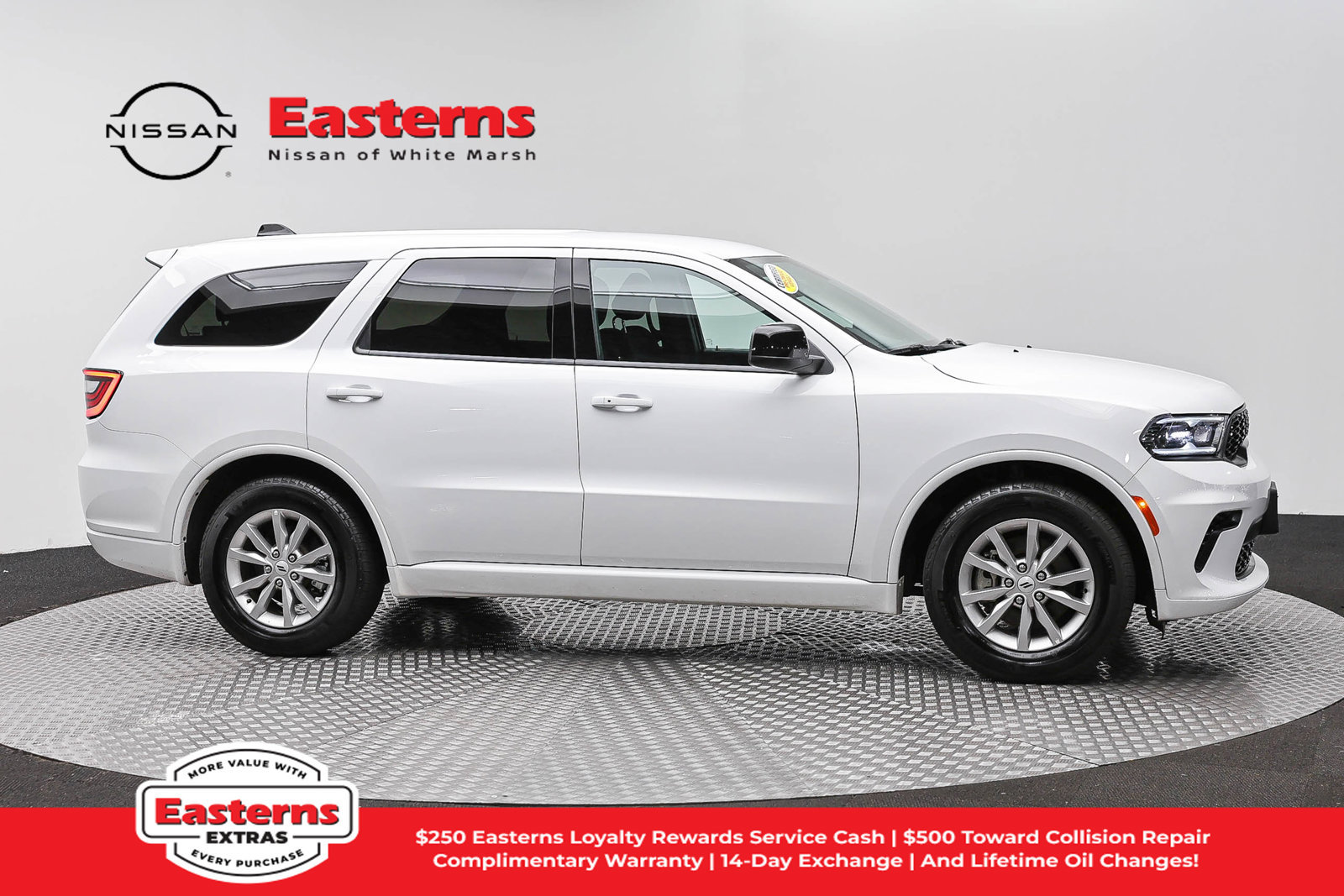 Used 2025 Dodge Durango GT RWD image 4