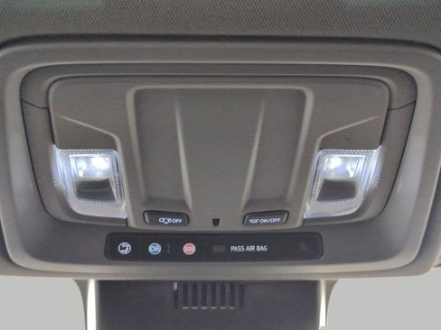 Used 2024 Chevrolet Silverado 1500 LT AWD/4WD image 19