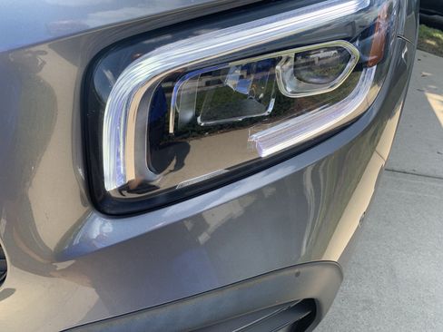 Used 2023 Mercedes-Benz GLB 250 image 6