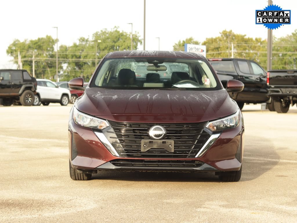 Used 2024 Nissan Sentra SV FWD image 2