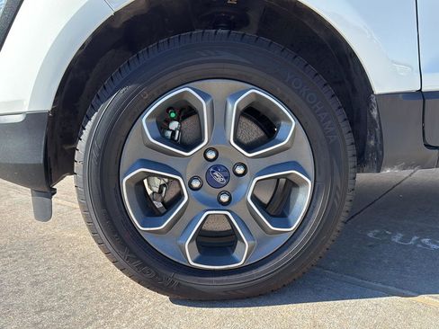 Used 2022 Ford EcoSport S image 11
