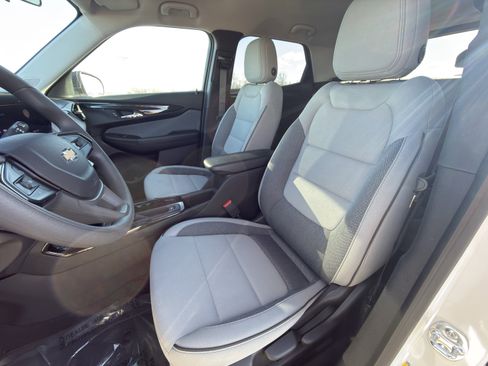 New 2026 Chevrolet TrailBlazer LS image 10