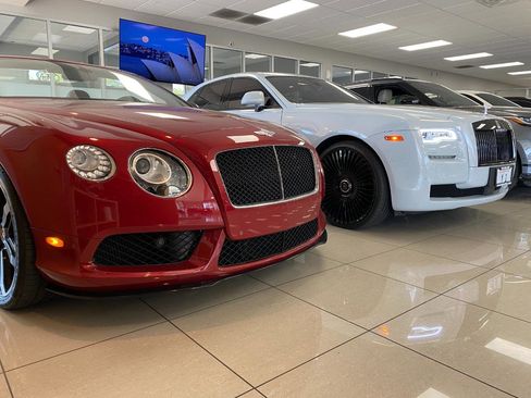 Used 2013 Rolls-Royce Ghost image 41