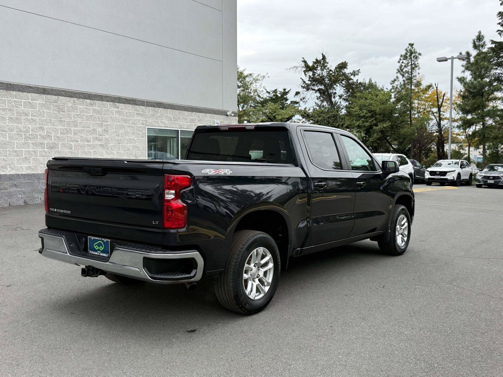 Certified 2023 Chevrolet Silverado 1500 LT AWD/4WD image 2