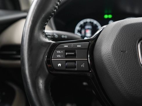 Used 2024 Honda HR-V EX-L image 25