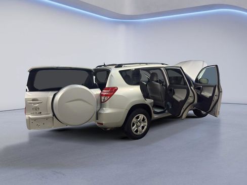 Used 2012 Toyota RAV4 FWD w/ Value Pkg image 12