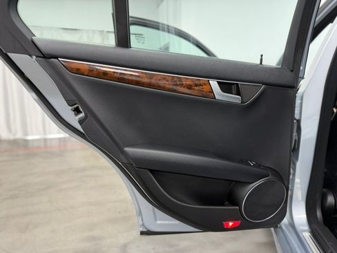 Used 2013 Mercedes-Benz C 300 4MATIC Sedan image 52