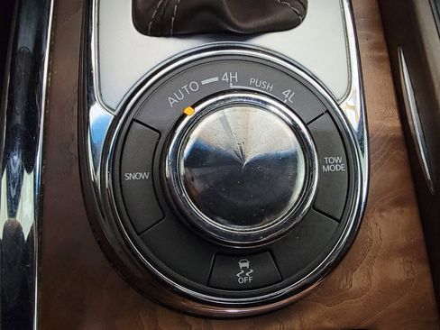 Used 2015 INFINITI QX80 Limited w/ All Season Package AWD/4WD image 28