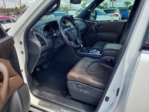 Certified 2023 Nissan Armada Platinum w/ Captain's Chairs Package RWD image 12