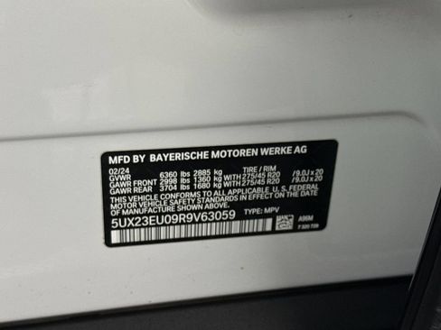 Used 2024 BMW X5 xDrive40i w/ Premium Package AWD/4WD image 29