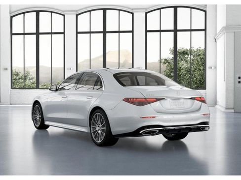 Certified 2025 Mercedes-Benz S 580 4MATIC Sedan image 47