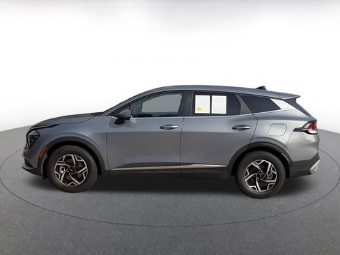 Used 2025 Jeep Compass Trailhawk AWD/4WD image 9