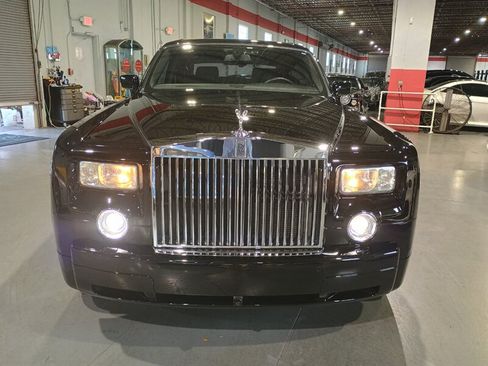 Used 2009 Rolls-Royce Phantom Sedan RWD image 9
