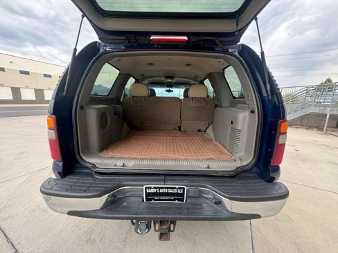 Used 2002 Chevrolet Tahoe LT AWD/4WD image 16