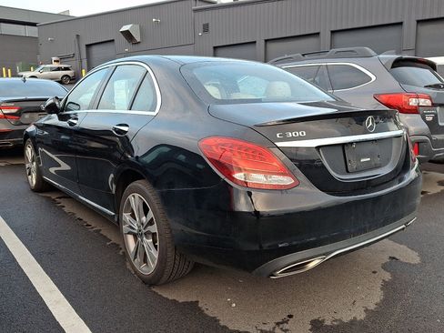 Used 2018 Mercedes-Benz C 300 4MATIC Sedan image 3