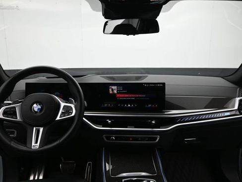 Used 2024 BMW X7 M60i AWD/4WD image 15
