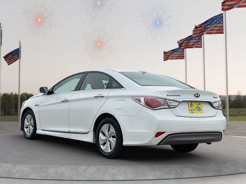 Used 2013 Hyundai Sonata Hybrid FWD image 5