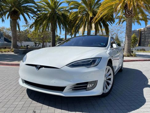 Used 2016 Tesla Model S 75 image 2