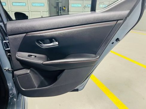 Used 2024 Nissan Sentra SR FWD image 31