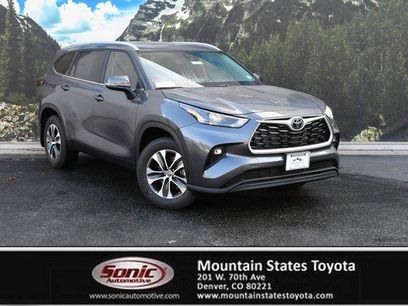 New 2025 Toyota Highlander XLE