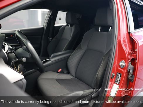 Used 2022 Toyota C-HR Nightshade image 11