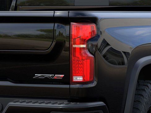 New 2026 Chevrolet Silverado 2500 ZR2 AWD/4WD image 11