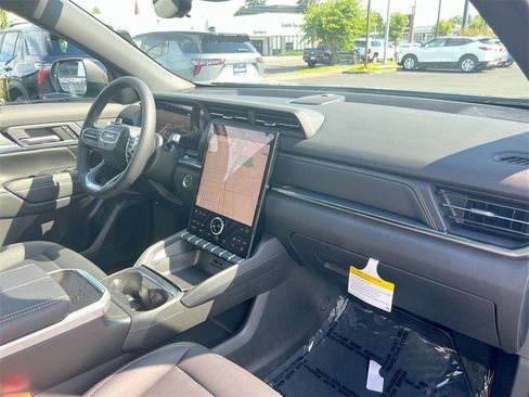 New 2026 GMC Terrain Elevation w/ Elevation Premium Package image 23