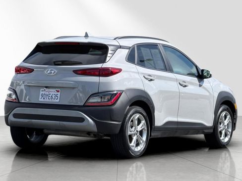 Certified 2023 Hyundai Kona SEL w/ Convenience Package FWD image 4