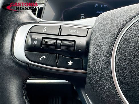 Used 2023 Kia Sportage EX FWD image 10