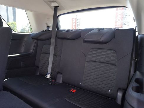 Used 2022 Nissan Pathfinder SV FWD image 10