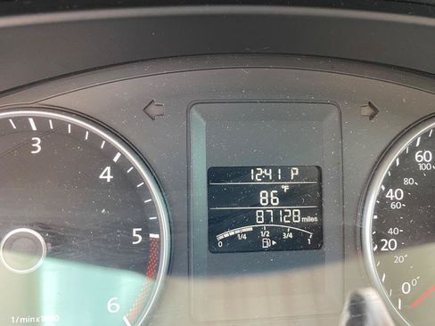 Used 2013 Volkswagen Jetta TDI FWD image 26