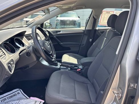 Used 2017 Volkswagen Golf S AWD/4WD image 18