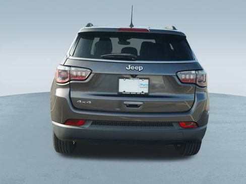 Used 2022 Jeep Compass Latitude image 8