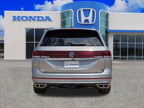 Used 2025 Volkswagen Atlas SEL Premium R-Line AWD/4WD image 4