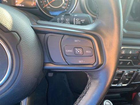 Used 2022 Jeep Wrangler Unlimited Sport AWD/4WD image 29