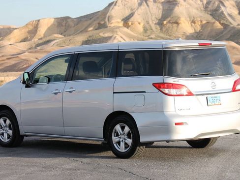 Used 2015 Nissan Quest SV image 5