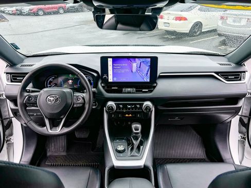 Used 2023 Toyota RAV4 XSE w/ XSE Grade Weather Package AWD/4WD image 21