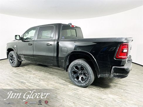 New 2026 RAM 1500 4x4 Crew Cab image 5