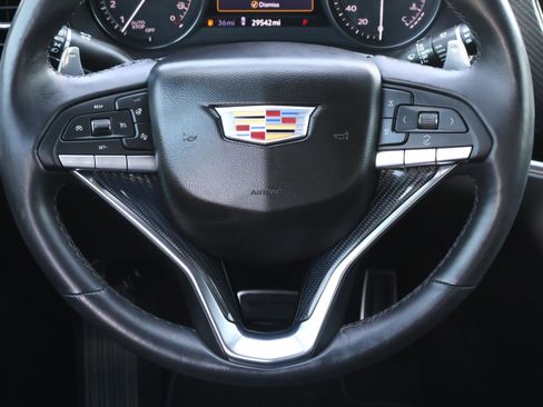 Certified 2024 Cadillac XT6 Sport w/ Technology Package image 14