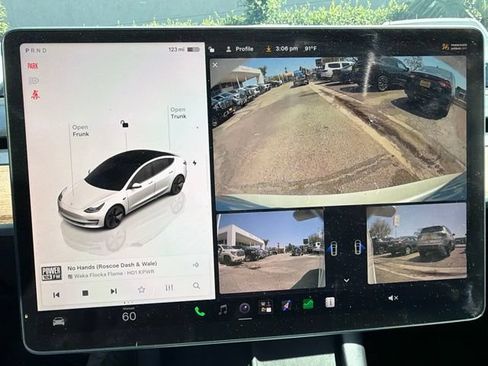 Used 2023 Tesla Model 3 Standard Range RWD image 11
