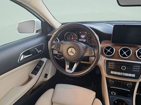 Used 2019 Mercedes-Benz GLA 250 image 7
