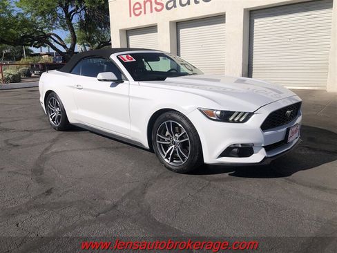 Used 2016 Ford Mustang Premium RWD image 3