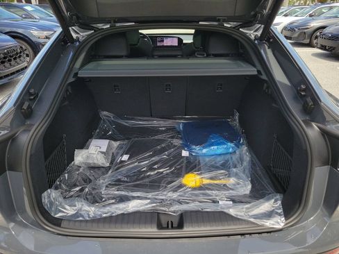 New 2027 Audi Q6 e-tron Premium Plus AWD/4WD image 30