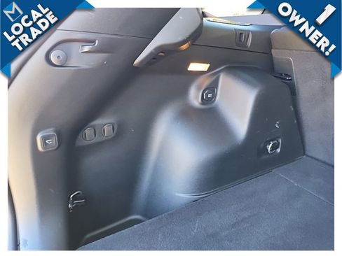 Used 2022 Jeep Cherokee Trailhawk w/ Comfort/Convenience Group AWD/4WD image 55